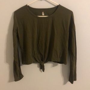 casual green tie  shirt